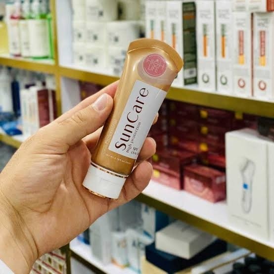 کرم ضدآفتاب هایلایف سان کر Highlife
